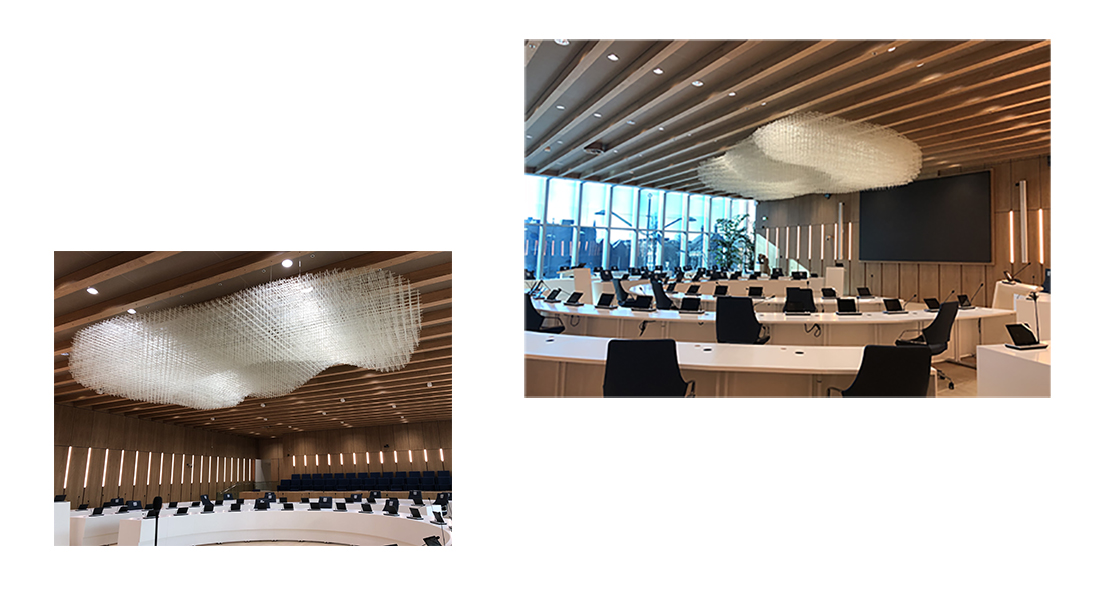 Photo of Textile installation Cirrus in City Council Chamber of Municipality of Tilburg